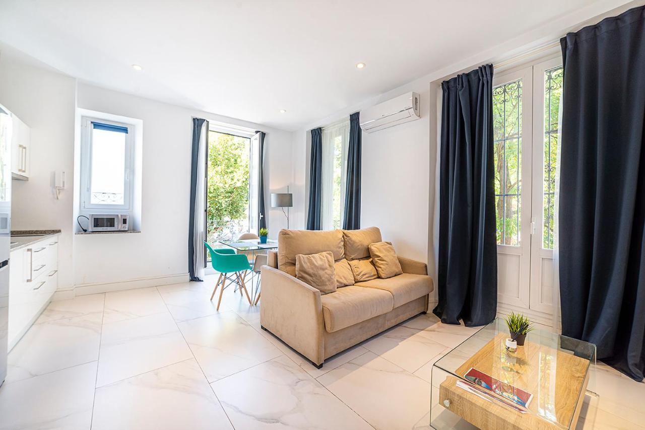 Alohamundi Adriano Apartment Seville Exterior photo